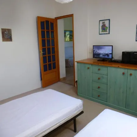 Apartment Canigou 2 - Pinede Avec Piscine *